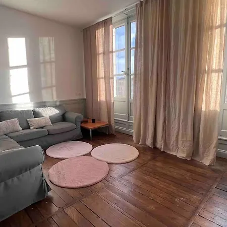 Appartement Super T3 Centre Historique Près Halles